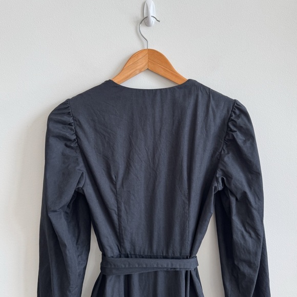 EMMA KNUDSEN • Reese Wrap Dress in Black - Picture 8 of 14